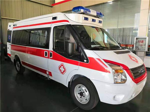 通海县福特V362救护车